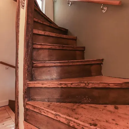 Two Bedroom Flat On Christmas Steps Bristol